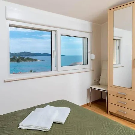 Lägenhet Fran-two Bedroom With Balcony And Sea View Fran 2