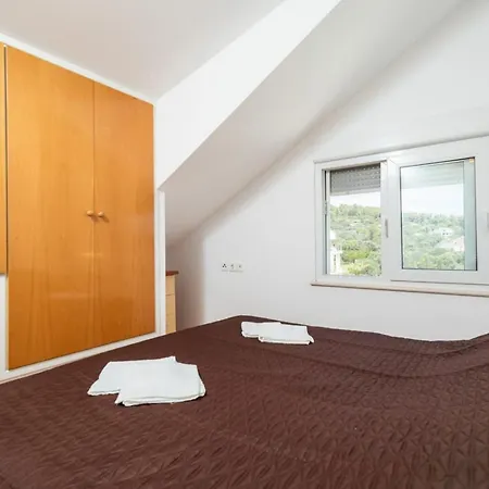 Apartman Fran-two Bedroom With Balcony And Sea View Fran 2 Vela Luka