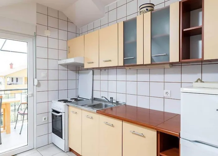 Fran-two Bedroom With Balcony And Sea View Fran 2 * 尼亚卢卡